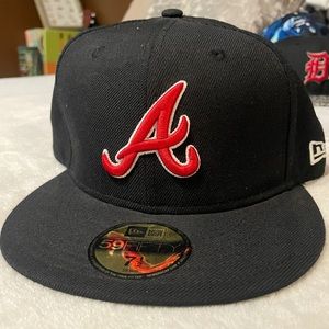 New Era Atlanta Braves Fitted Hat - size 7 1/2